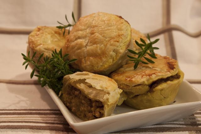 Ninia's Bobotie Pies